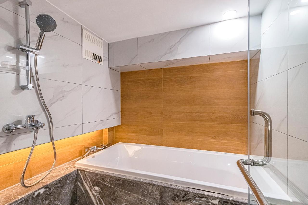 Kunming Dianchi Mideel International Apartment - South Asian Style Fuhai Metro Ngoại thất bức ảnh